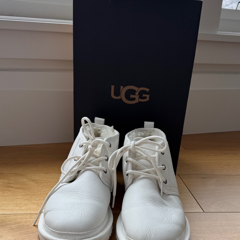 UGG Men's White Leather Ankle Boots